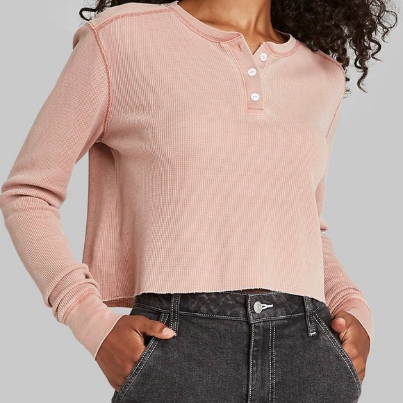 Wild fable Cropped rose colored Henley - Picture 3 of 4